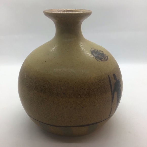 Vintage Flat Earth Three Warriors Studio Pottery Vase by Michael Schlyer - Picture 4 of 8